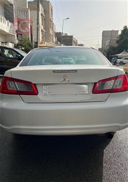 میتسوبیشی گلانت